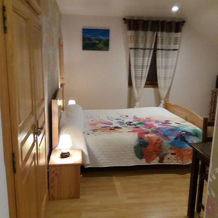 Le P'Tit Bonheur Bed & Breakfast Chilly-sur-Salins Bagian luar foto